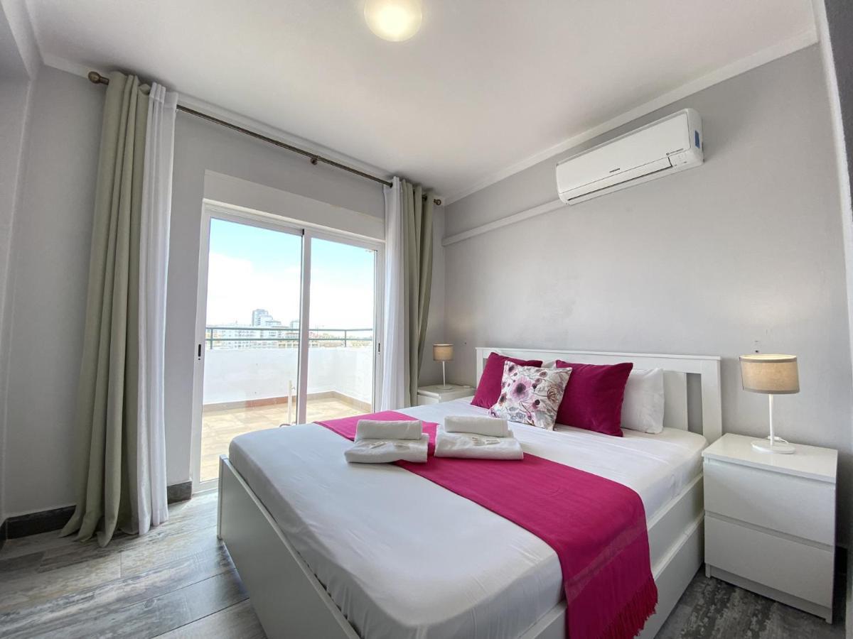 Quarteira Ocean Breeze 2 By Homing Appartement Buitenkant foto